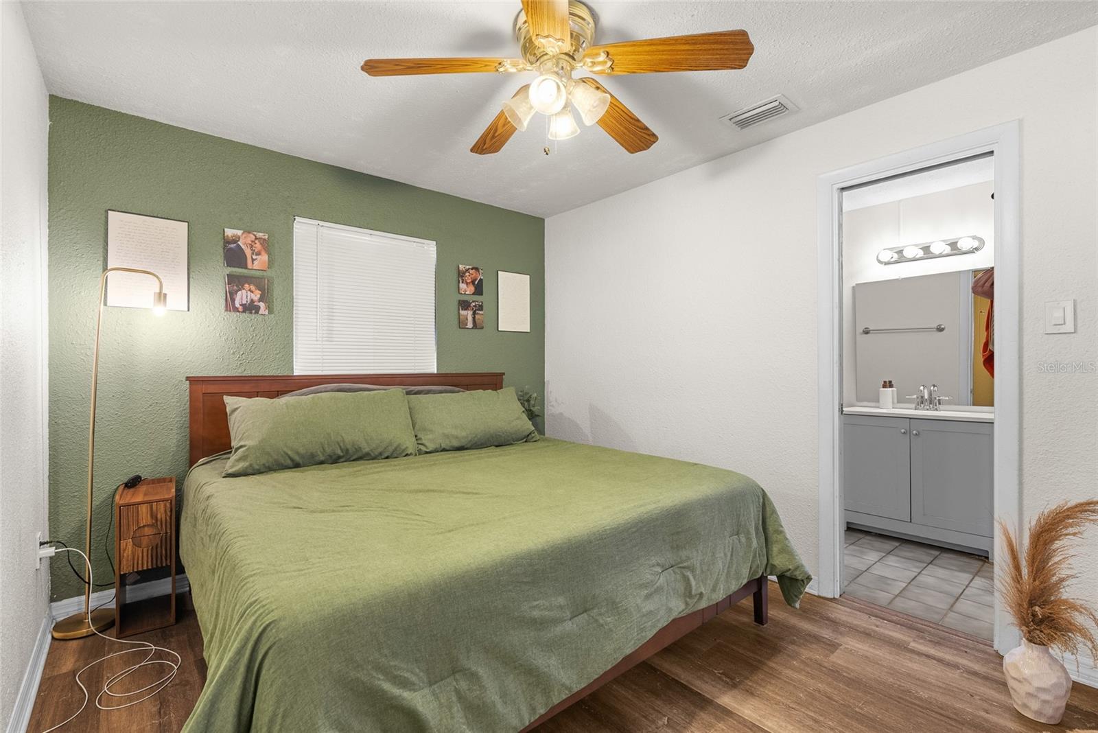 Image 14 of 35 For 4040 68th Avenue N