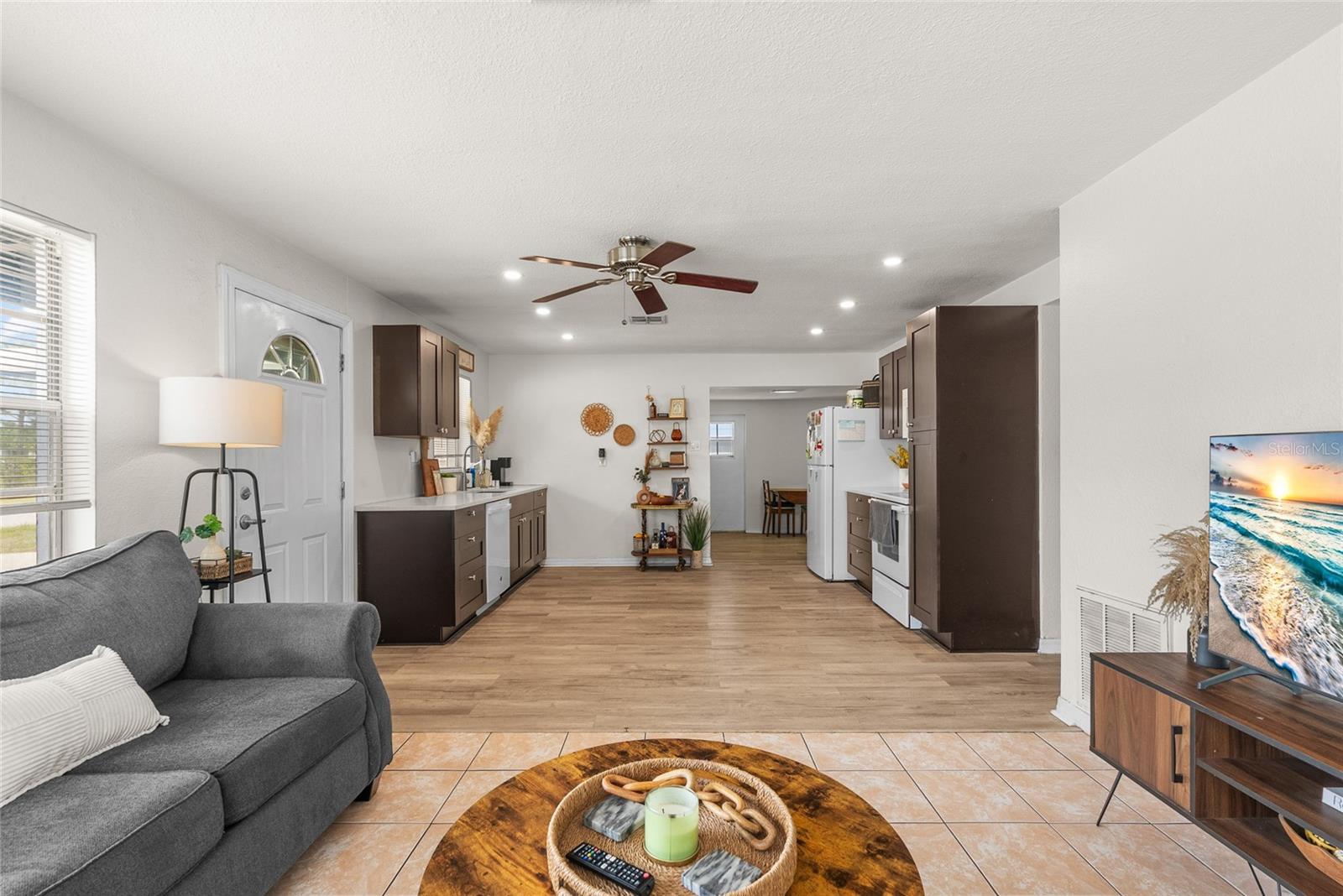 Image 7 of 35 For 4040 68th Avenue N