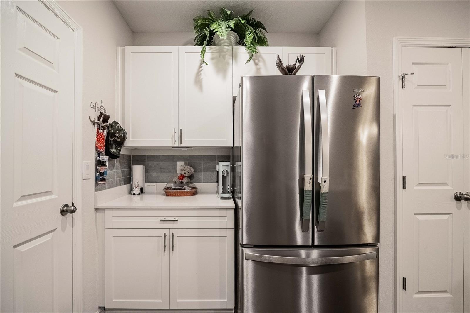 Image 10 of 36 For 4345 Hillock Boulevard