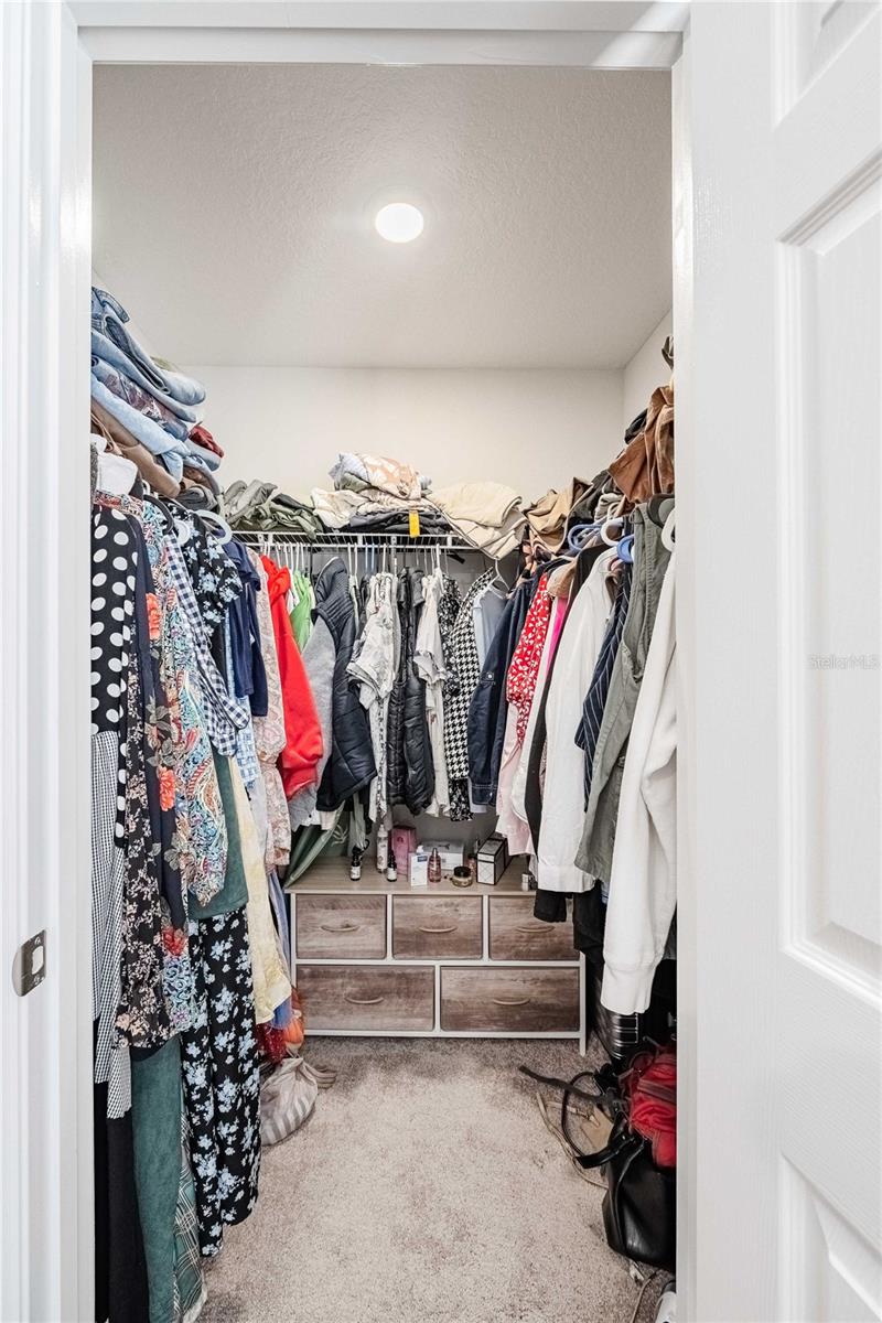 Image 22 of 36 For 4345 Hillock Boulevard