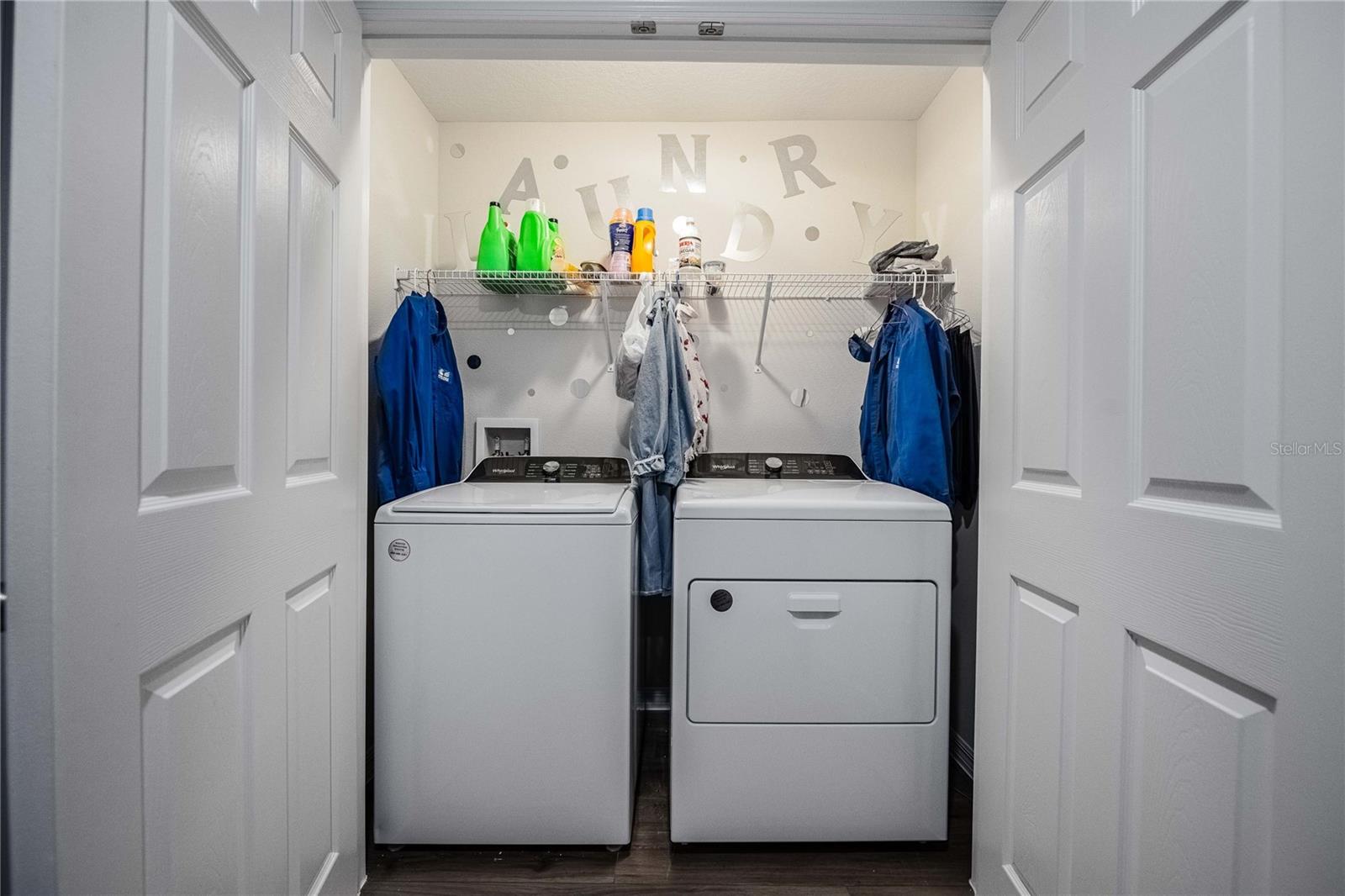 Image 27 of 36 For 4345 Hillock Boulevard