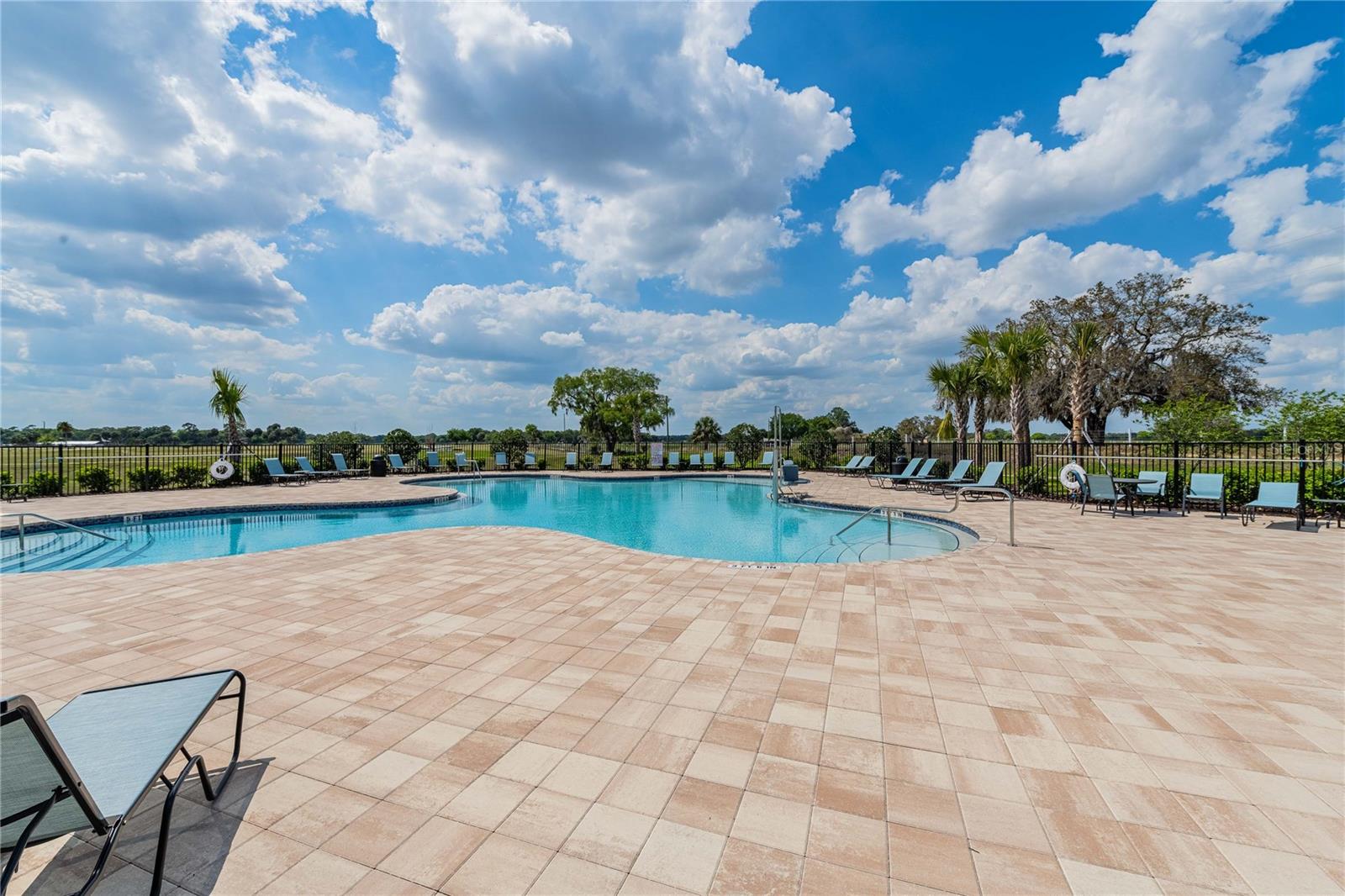 Image 30 of 36 For 4345 Hillock Boulevard