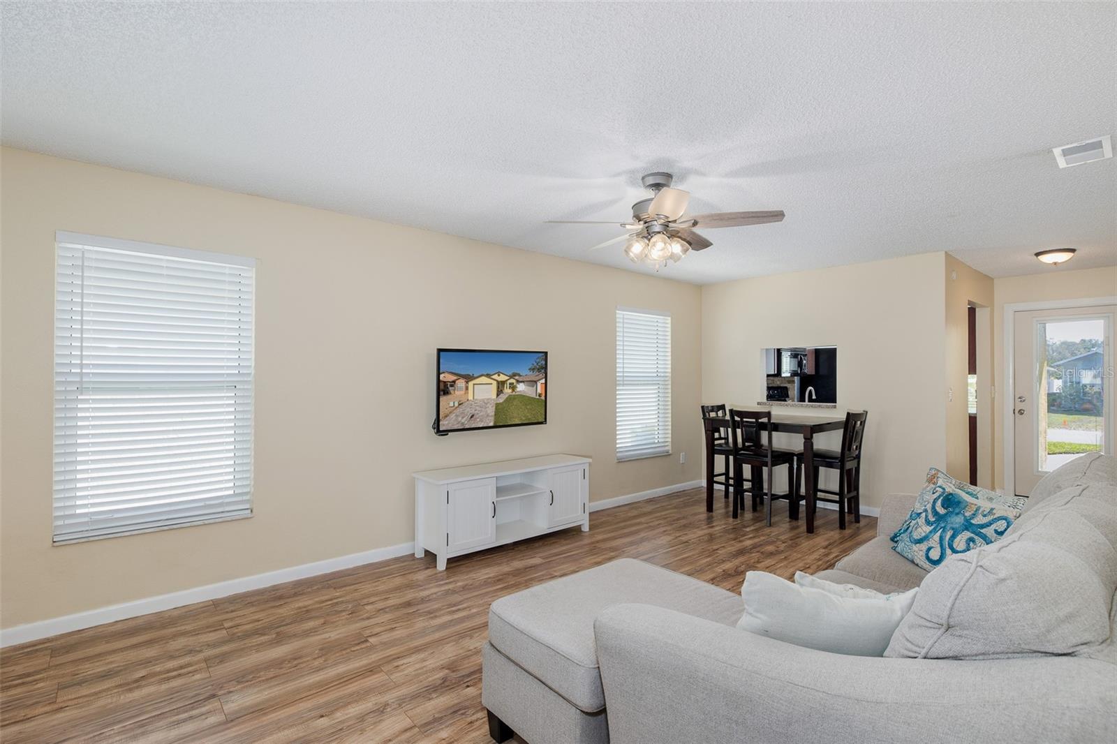 Image 15 of 48 For 6635 Crossbow Lane