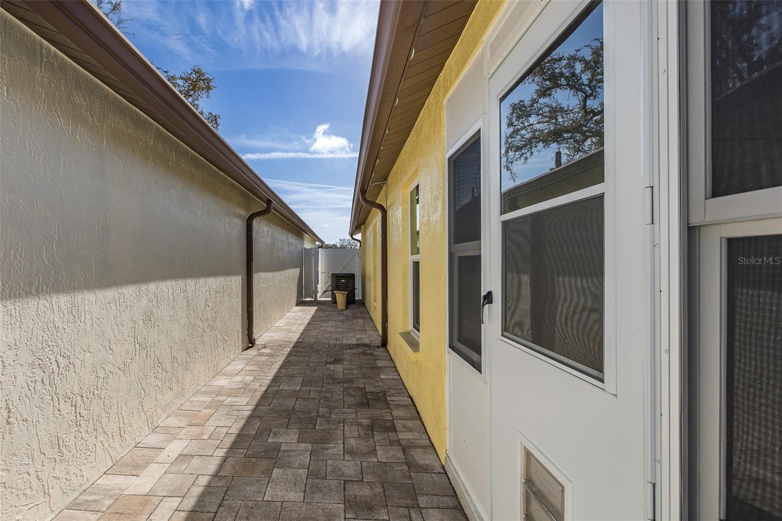 Image 39 of 48 For 6635 Crossbow Lane