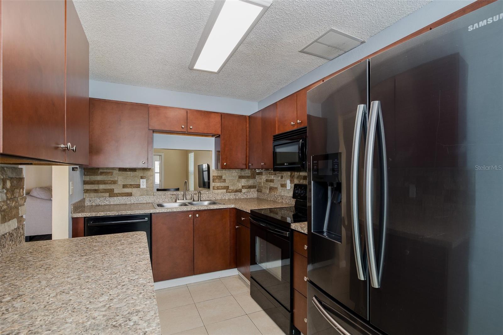 Image 8 of 48 For 6635 Crossbow Lane