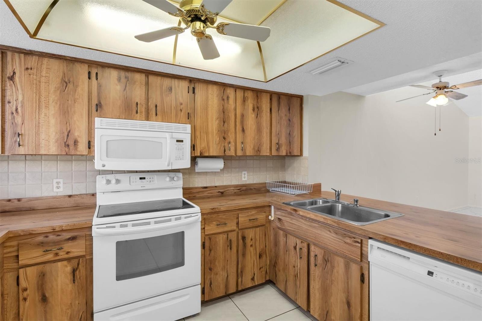 Image 11 of 34 For 2216 Oak Wind Drive