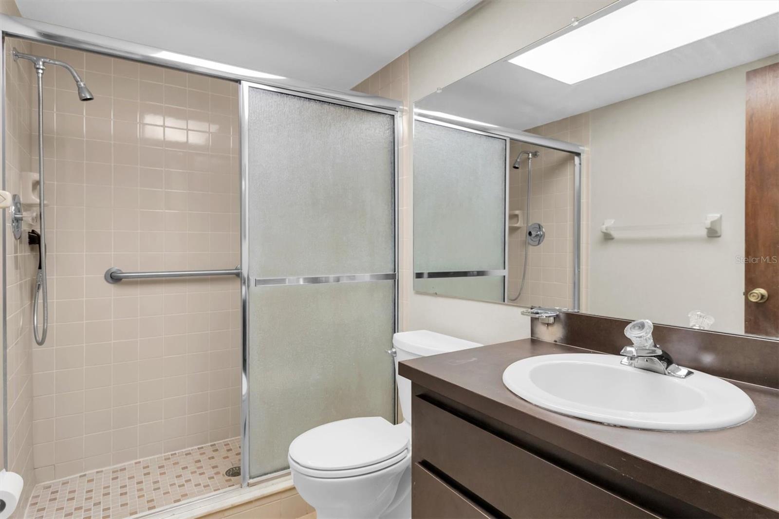 Image 22 of 34 For 2216 Oak Wind Drive