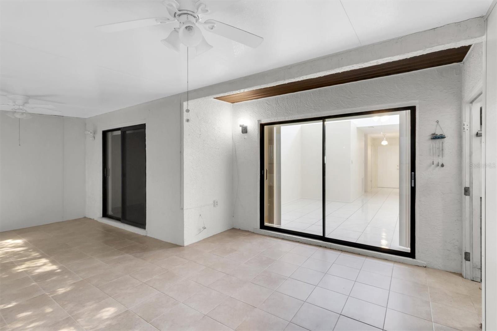 Image 4 of 34 For 2216 Oak Wind Drive