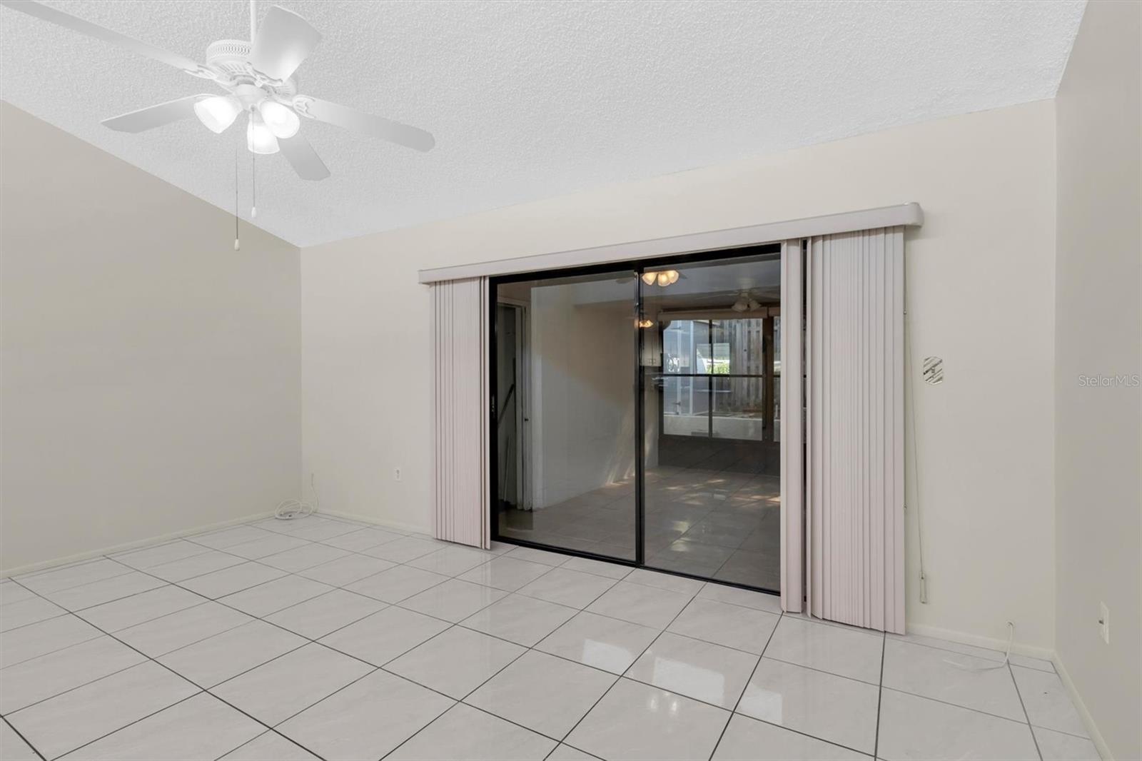 Image 6 of 34 For 2216 Oak Wind Drive