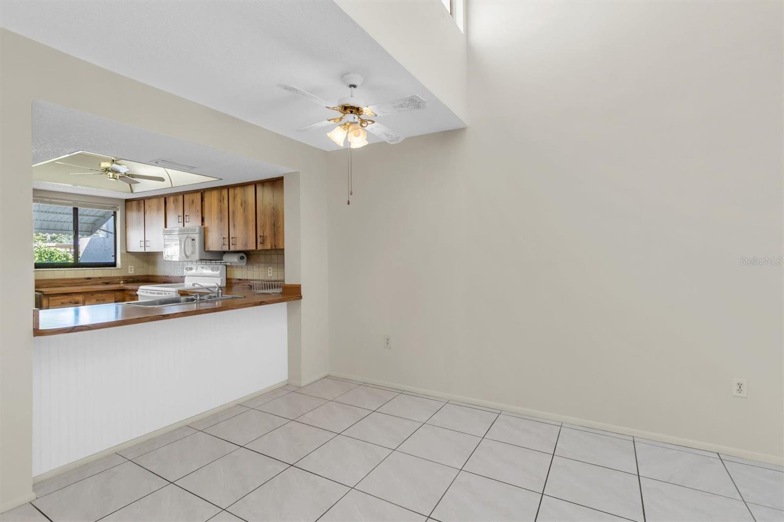 Image 9 of 34 For 2216 Oak Wind Drive