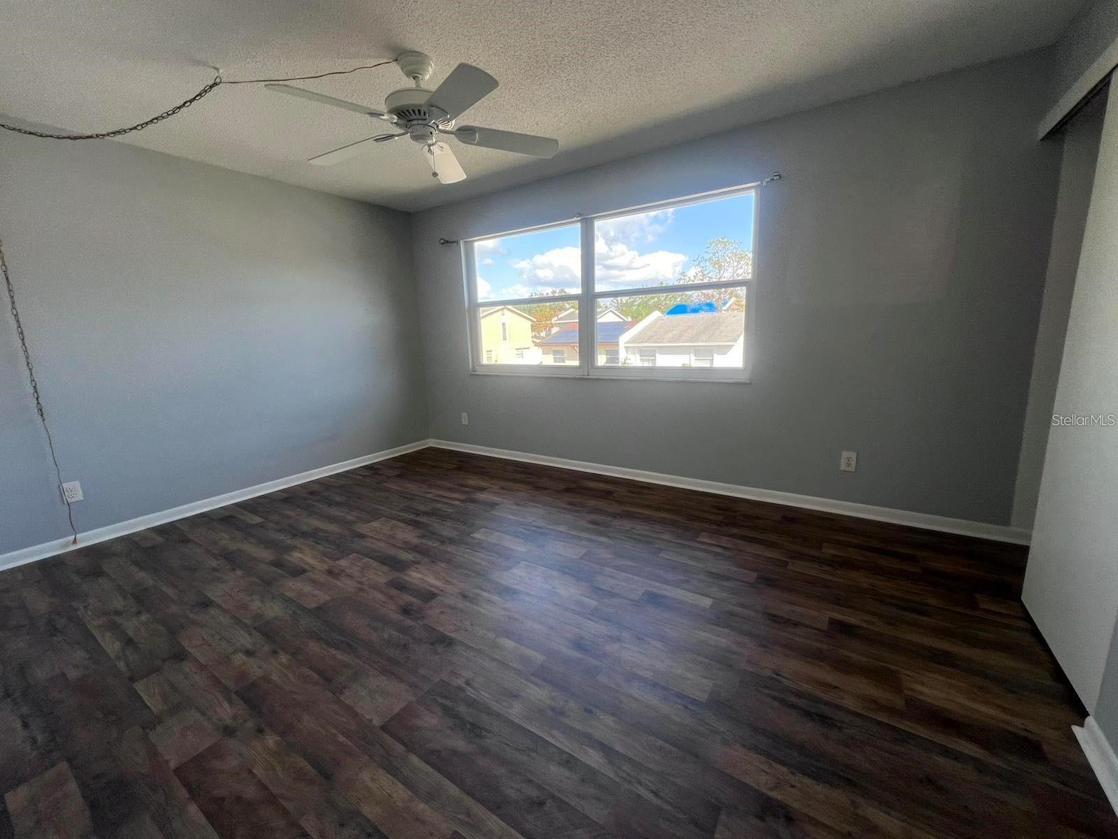 Image 18 of 22 For 2072 Los Lomas Drive