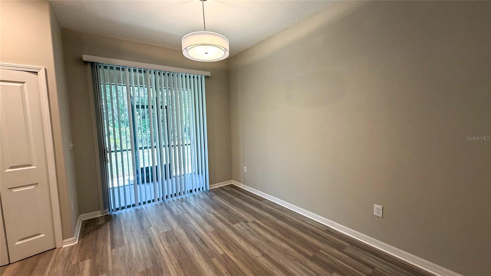 Image 16 of 74 For 11918 Castine Street