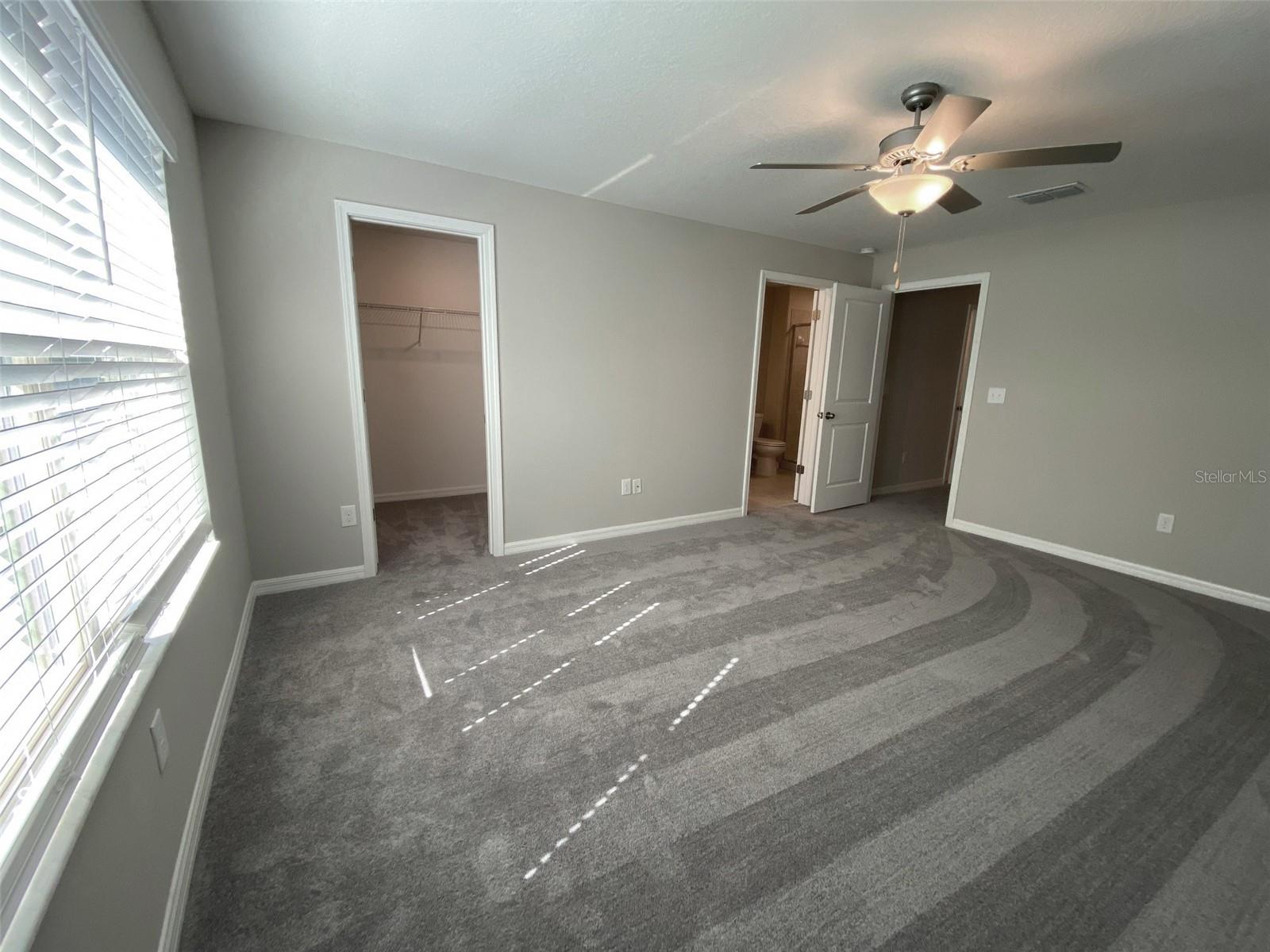 Image 24 of 74 For 11918 Castine Street