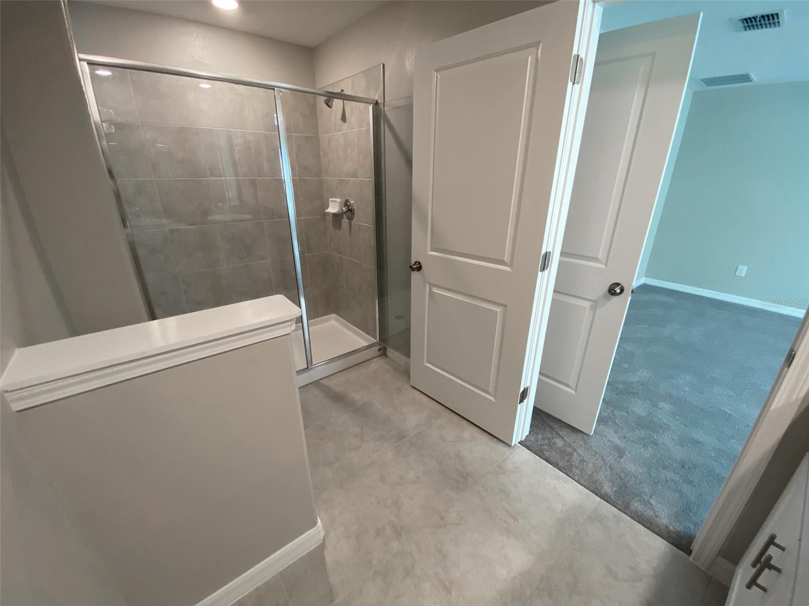 Image 28 of 74 For 11918 Castine Street