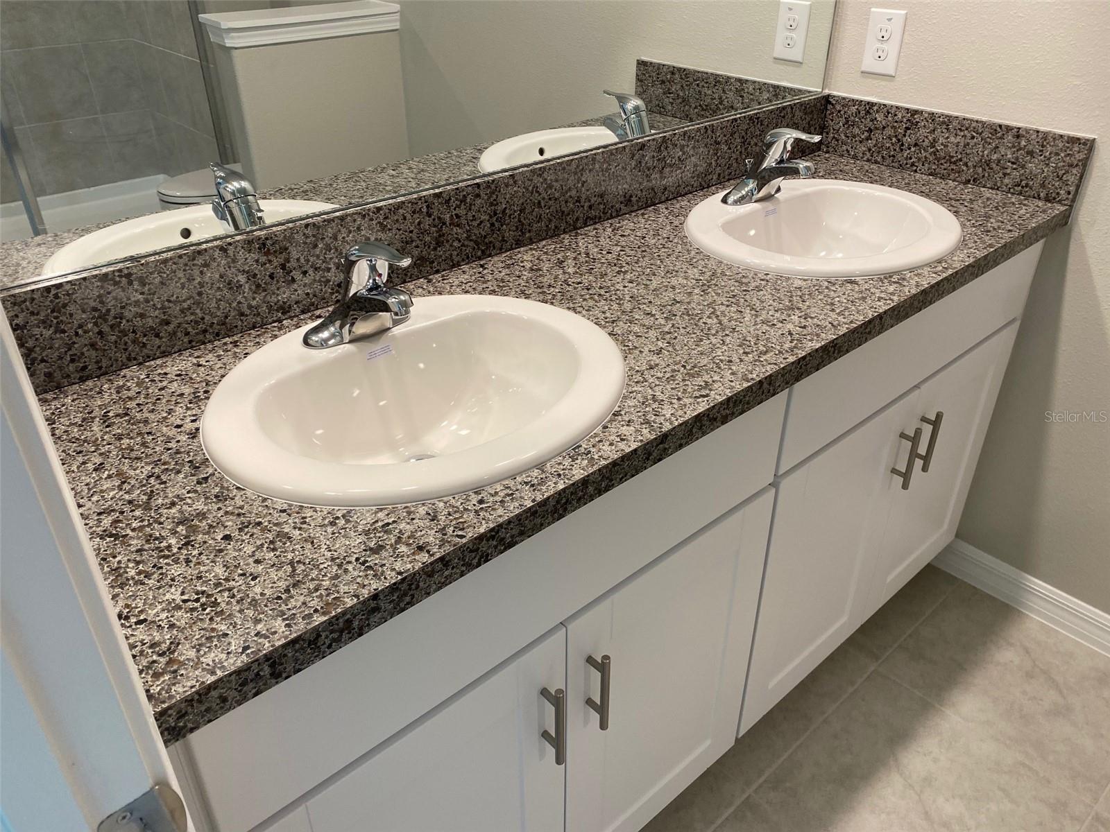 Image 29 of 74 For 11918 Castine Street