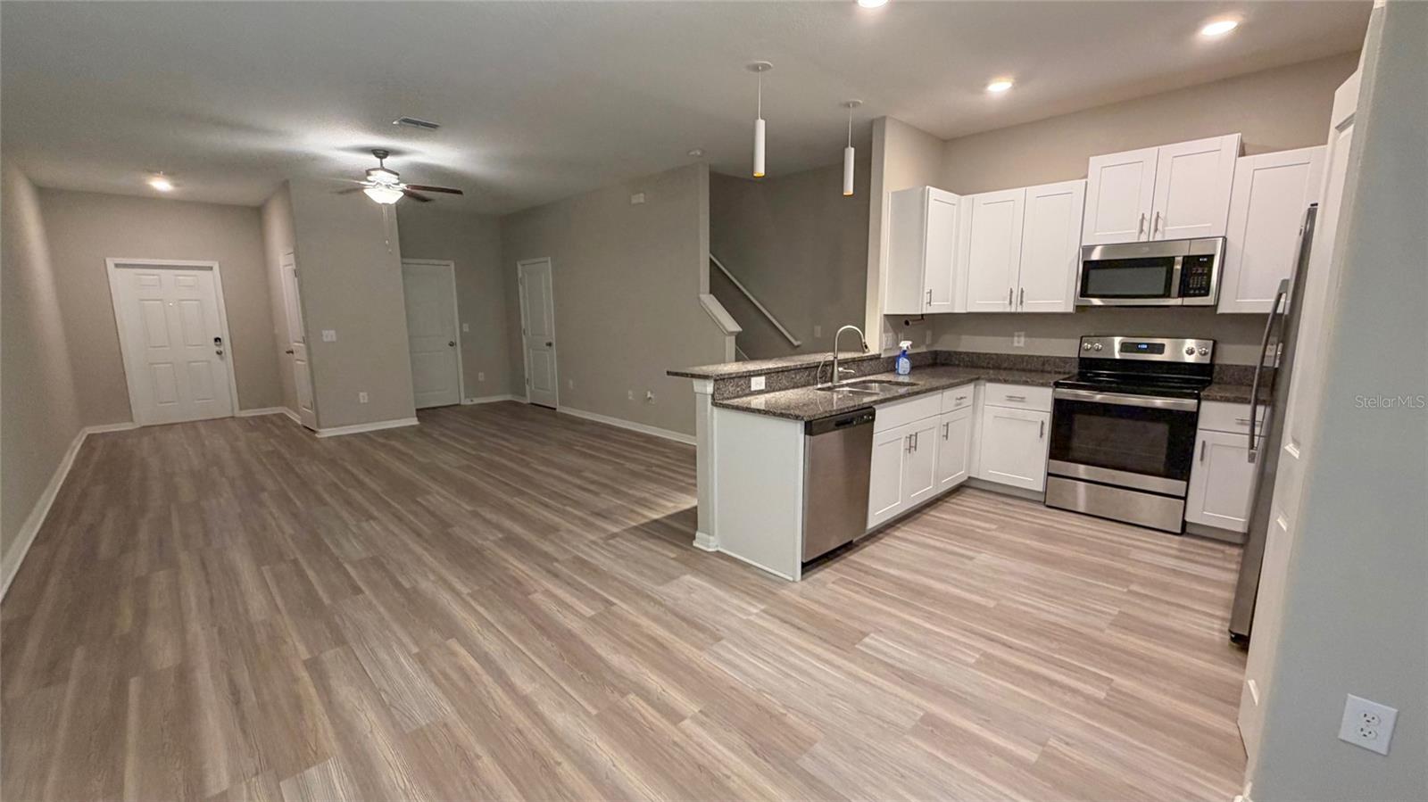 Image 3 of 74 For 11918 Castine Street