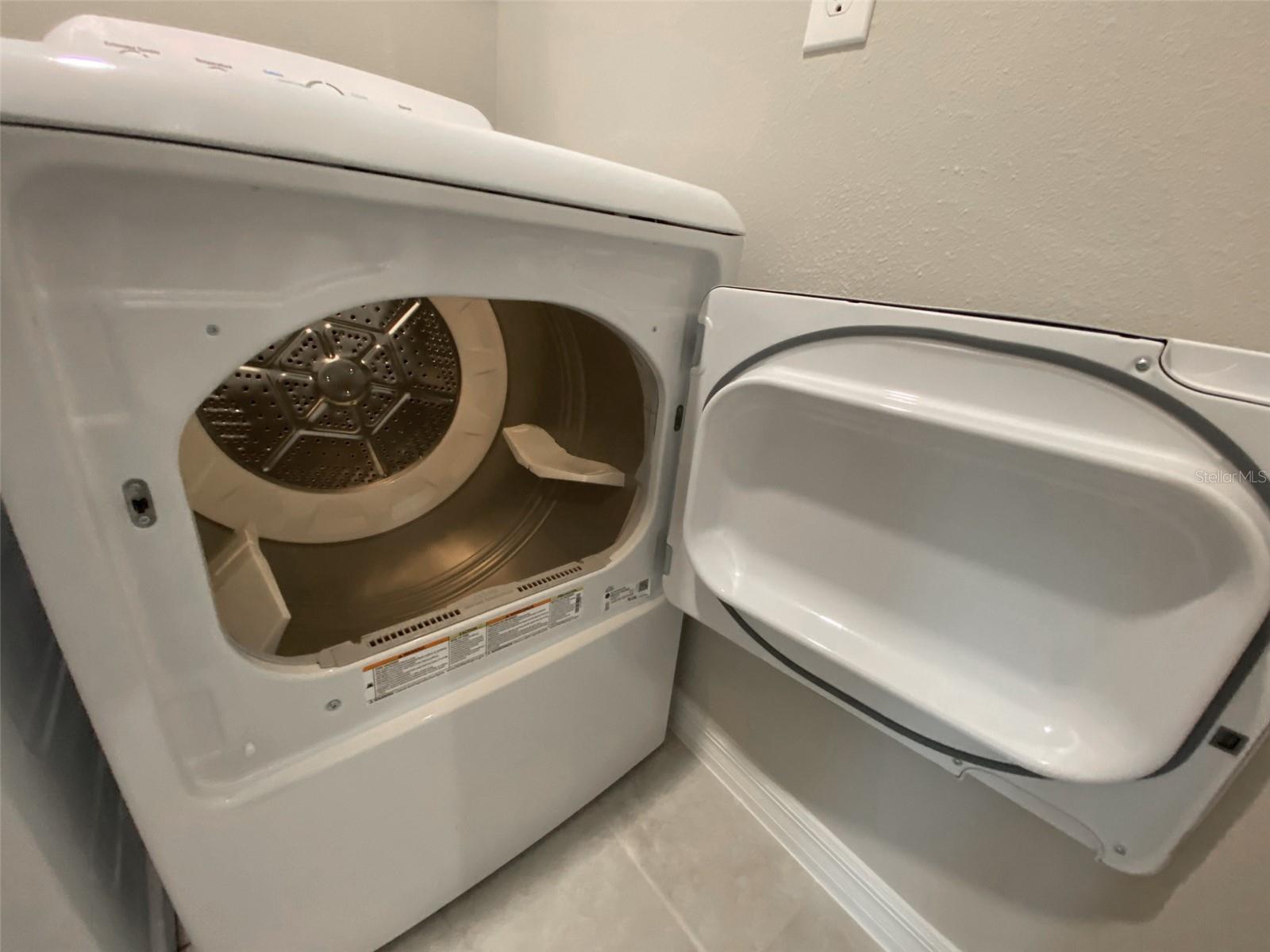 Image 37 of 74 For 11918 Castine Street