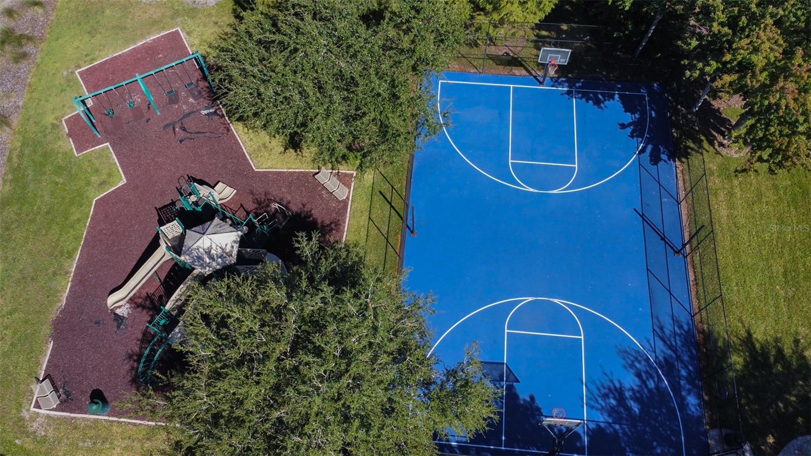 Image 63 of 74 For 11918 Castine Street