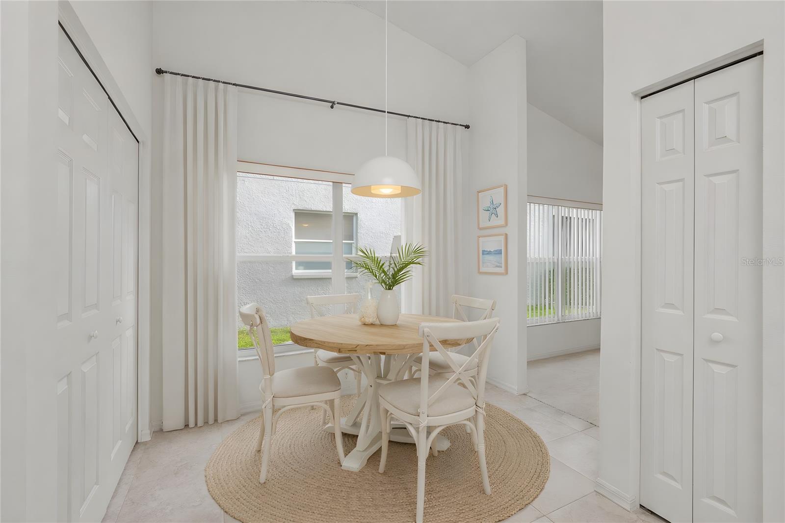 Image 12 of 44 For 13010 Royal George Avenue