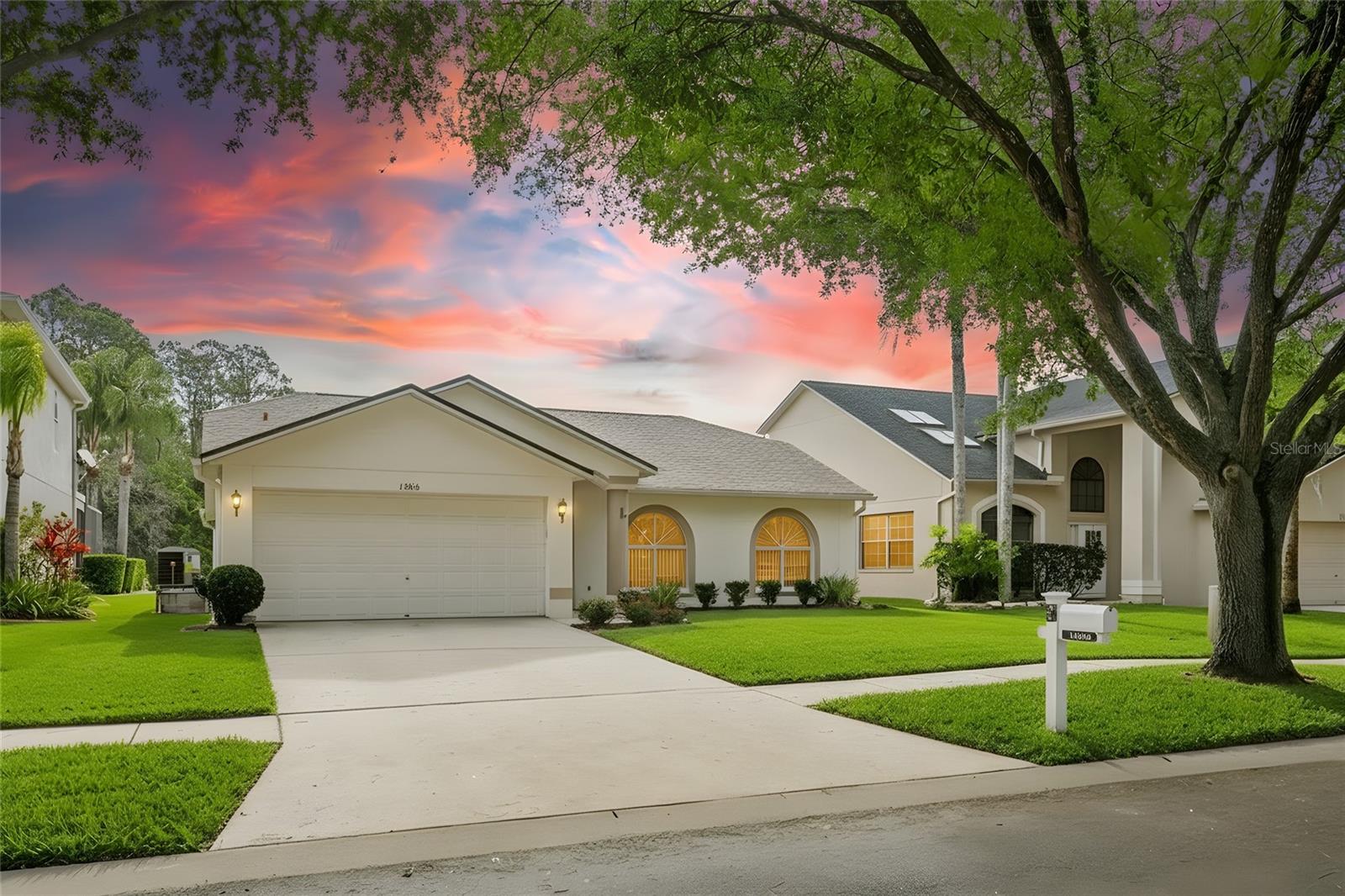 Image 28 of 44 For 13010 Royal George Avenue