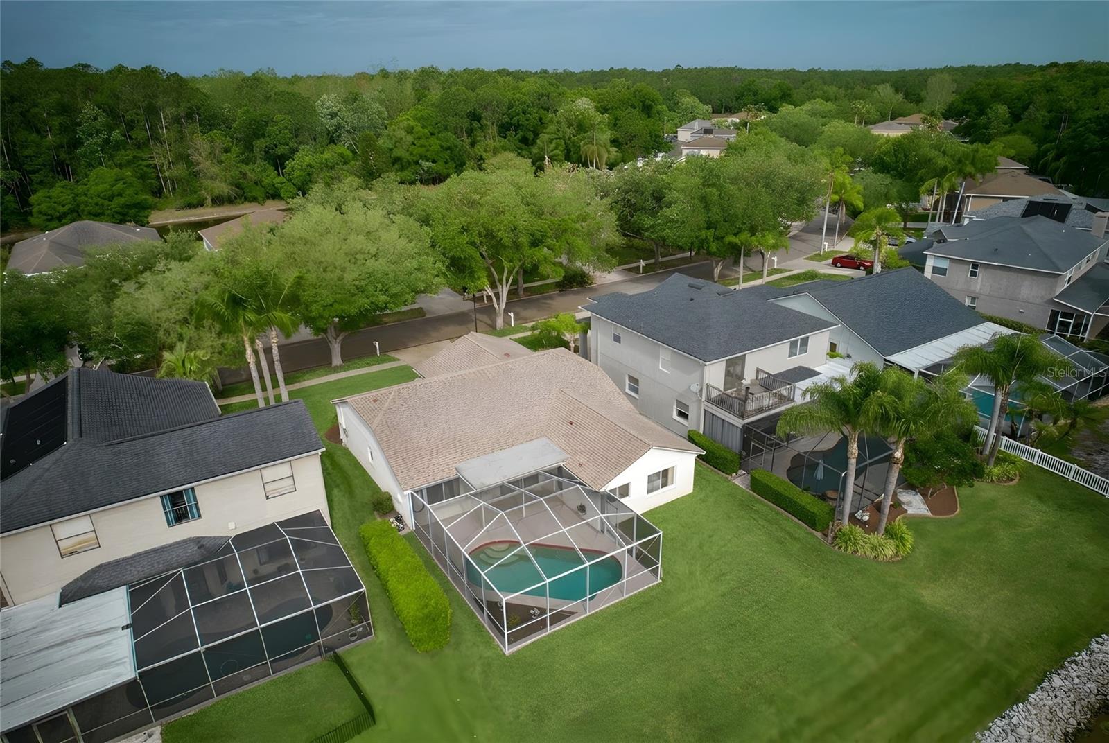 Image 8 of 44 For 13010 Royal George Avenue