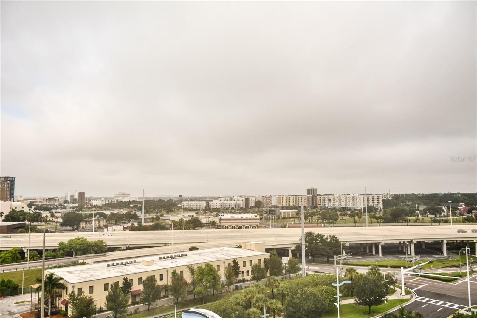 Image 13 of 28 For 1120 Kennedy Boulevard 915