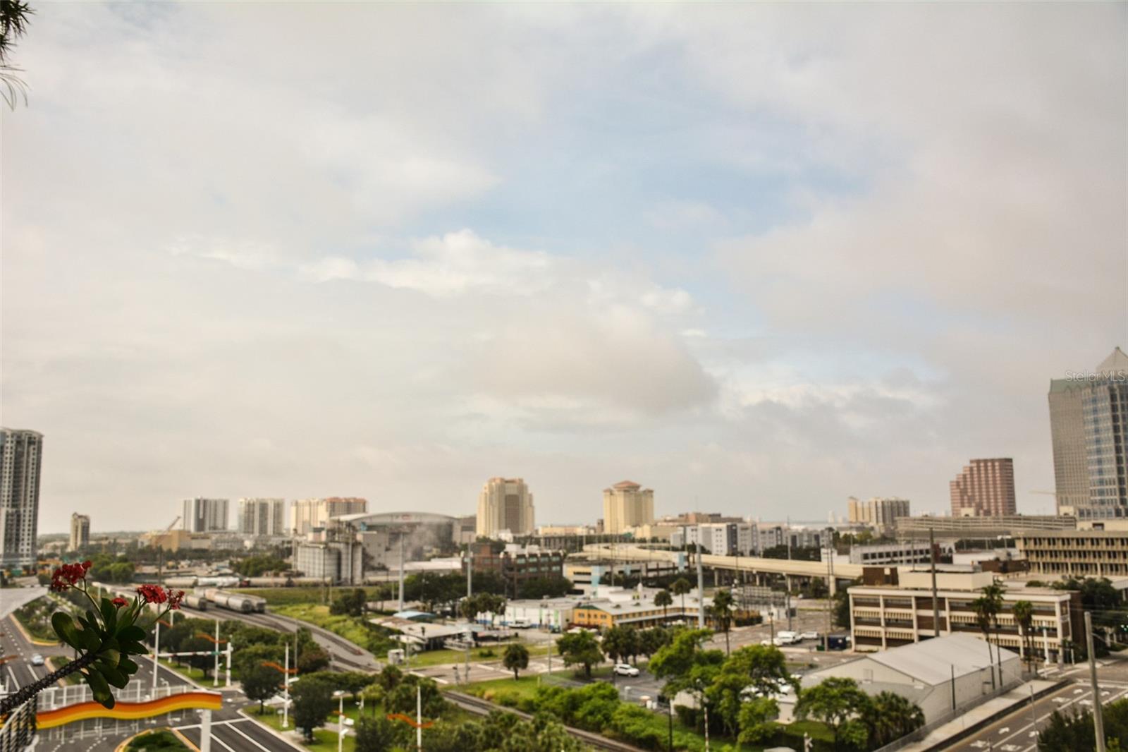 Image 16 of 28 For 1120 Kennedy Boulevard 915