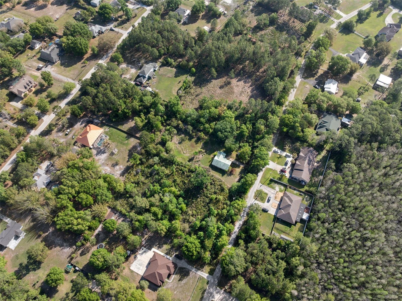 Image 5 of 9 For 26307 Lawrence Avenue