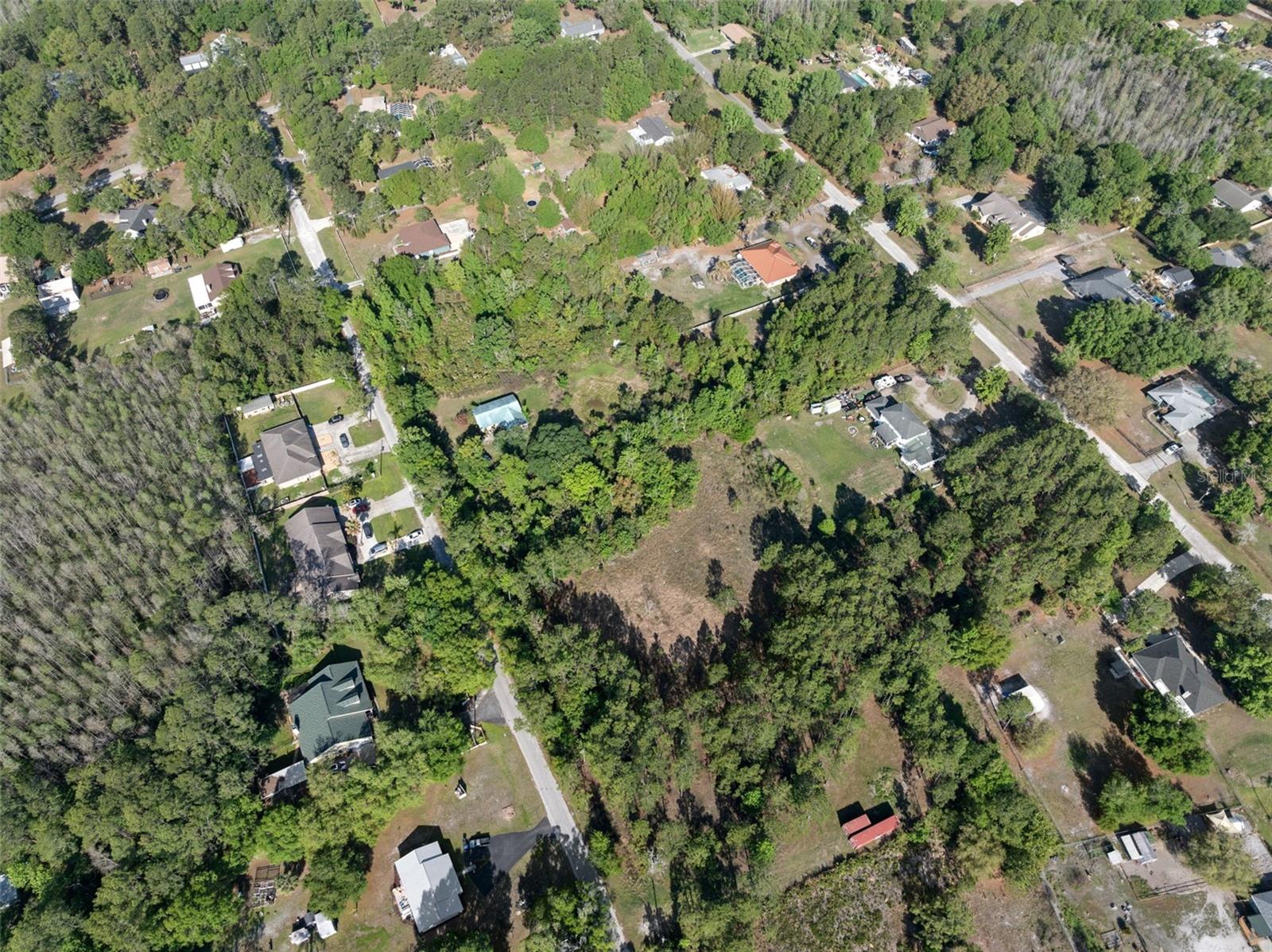 Image 8 of 9 For 26307 Lawrence Avenue