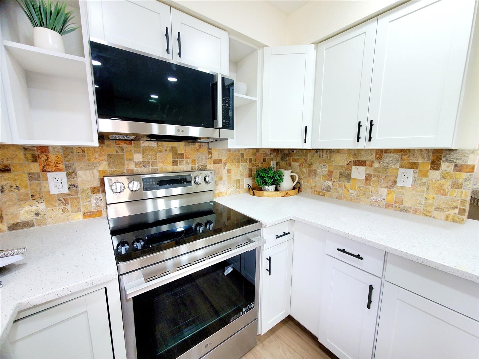 Image 11 of 45 For 1637 Caledonia Drive