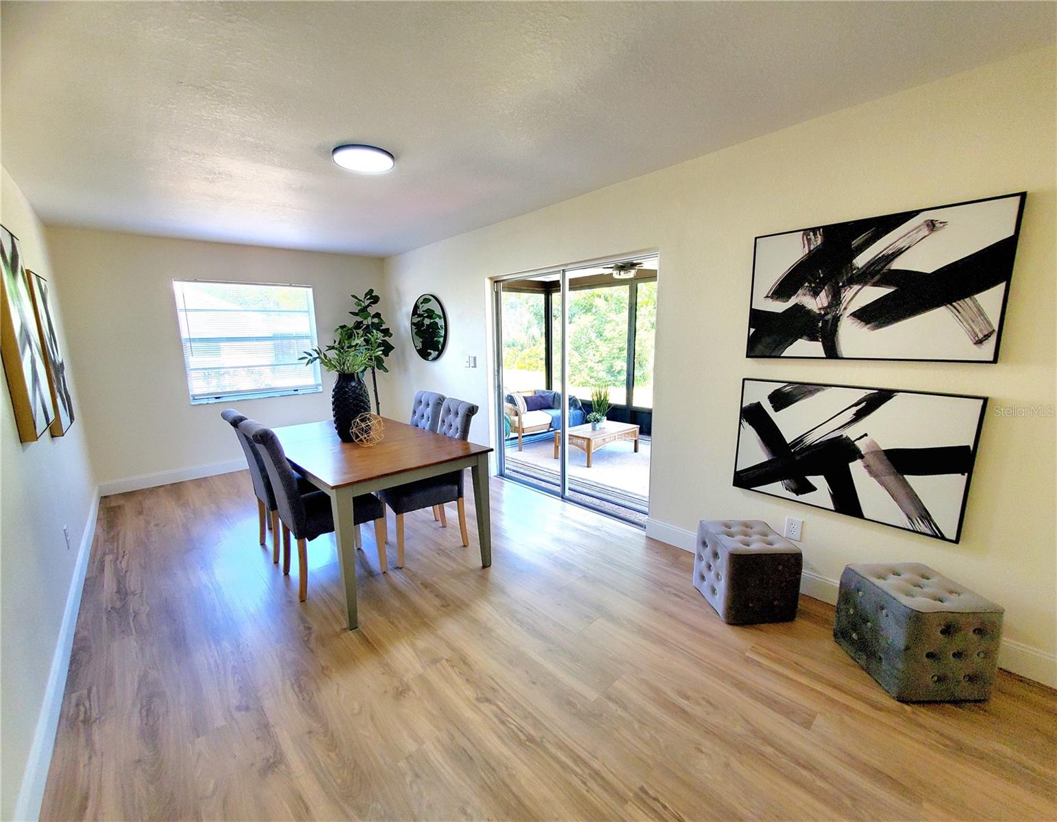 Image 14 of 45 For 1637 Caledonia Drive