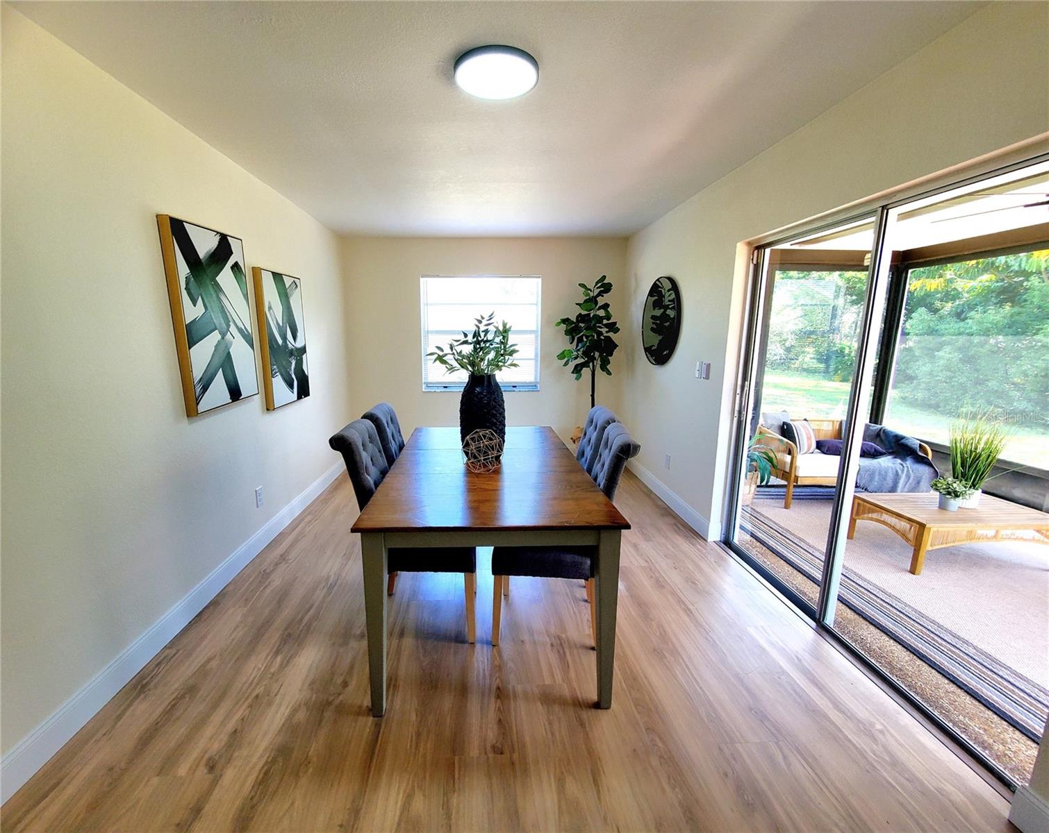 Image 15 of 45 For 1637 Caledonia Drive