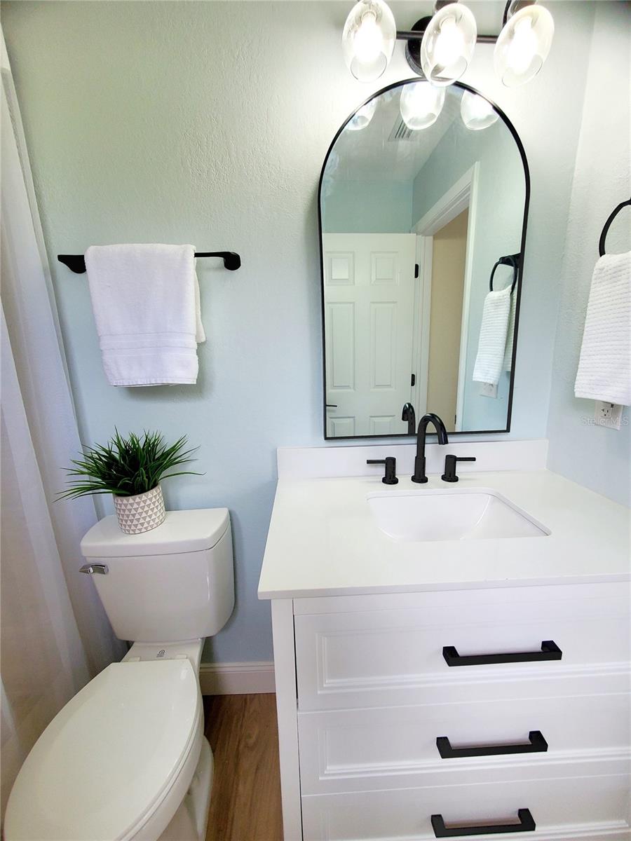 Image 22 of 45 For 1637 Caledonia Drive