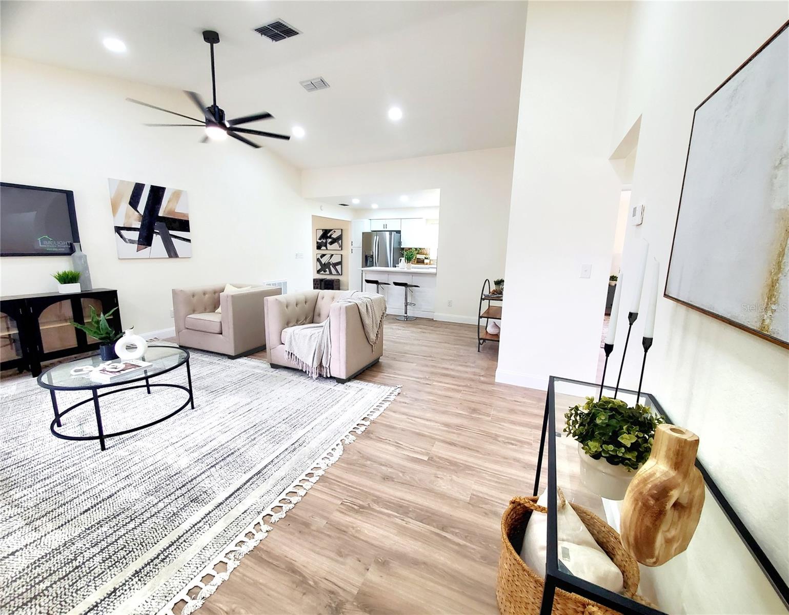 Image 3 of 45 For 1637 Caledonia Drive