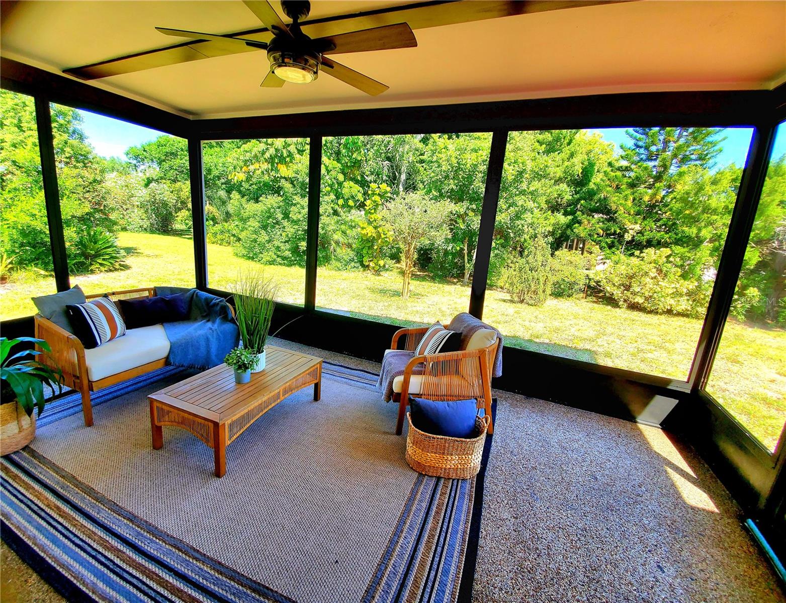 Image 37 of 45 For 1637 Caledonia Drive