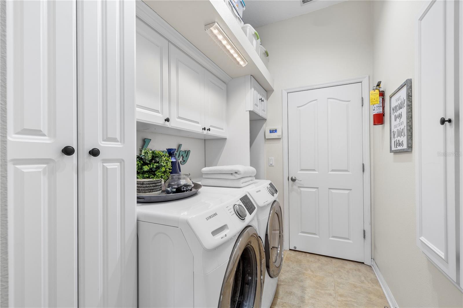 Listing photo id 9 for 1352 Big Creek Drive