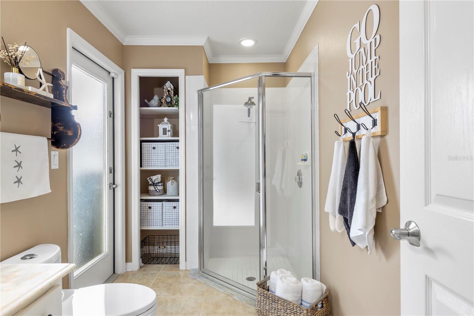 Listing photo id 27 for 1352 Big Creek Drive