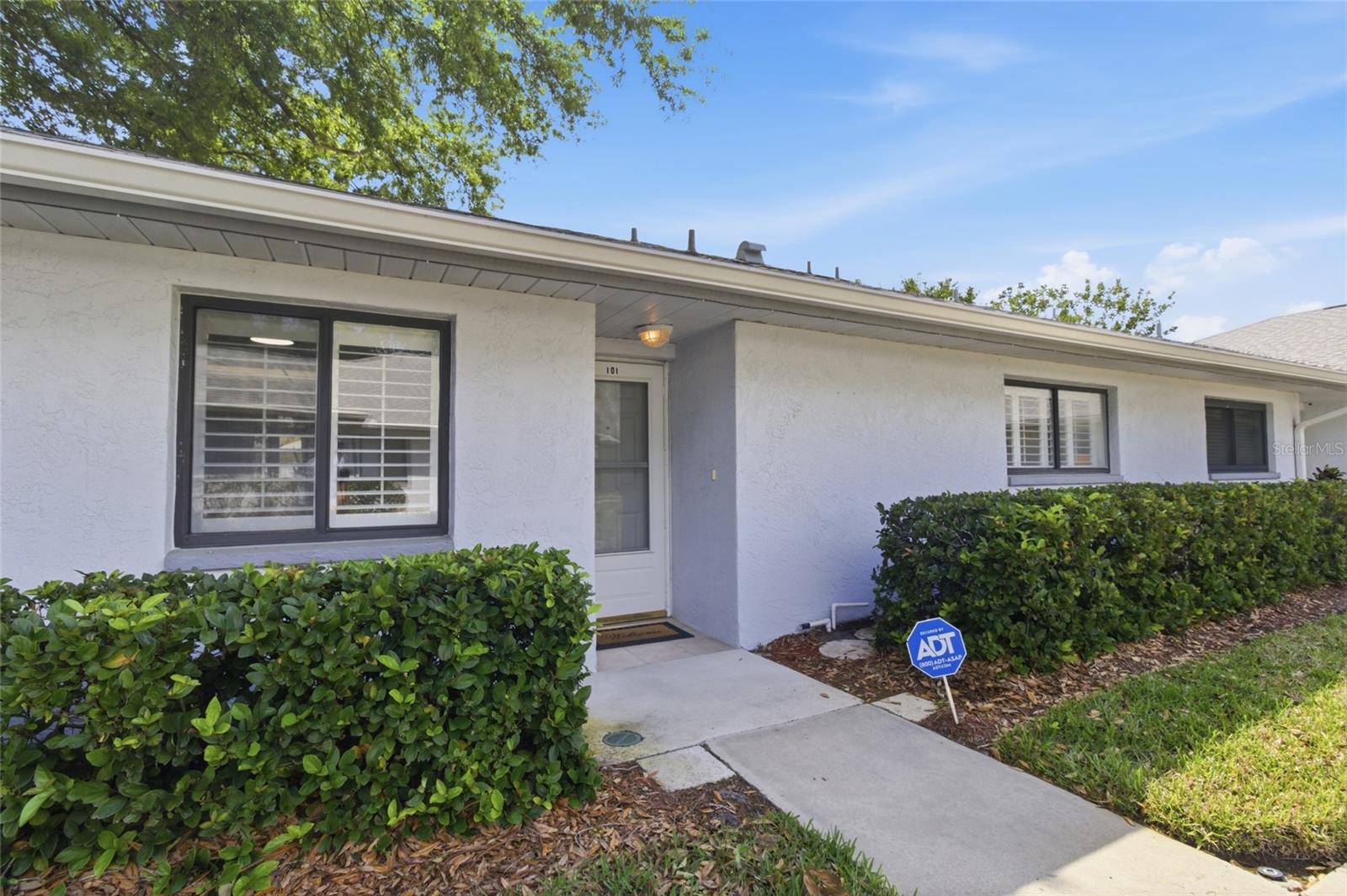 Image 26 of 31 For 2701 Countryside Boulevard 101