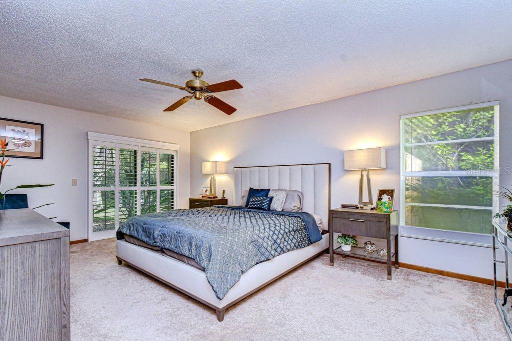 Image 17 of 29 For 16704 Vallely Drive