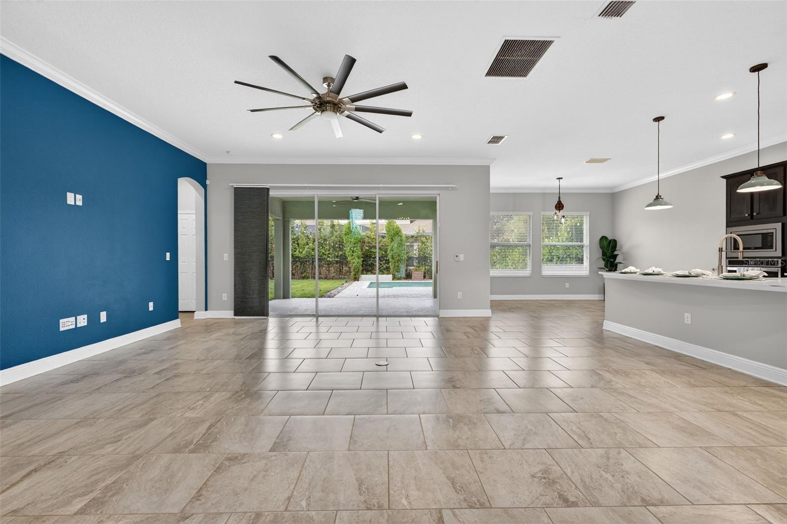 Image 17 of 97 For 6312 Heirloom Place