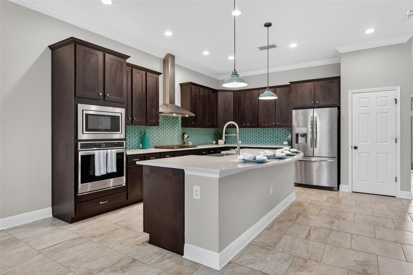 Image 29 of 97 For 6312 Heirloom Place