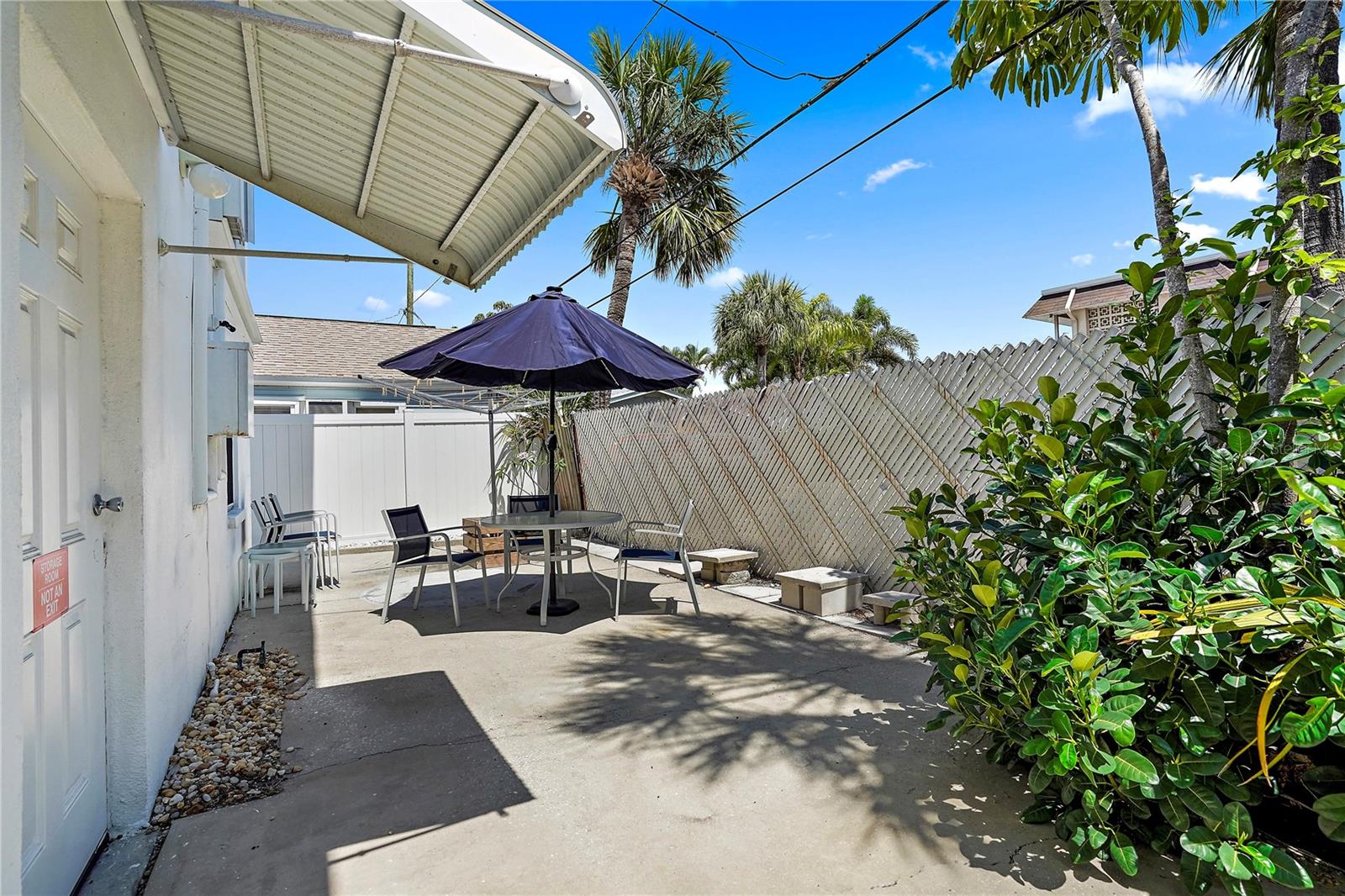 Image 22 of 40 For 680 71st Avenue 12