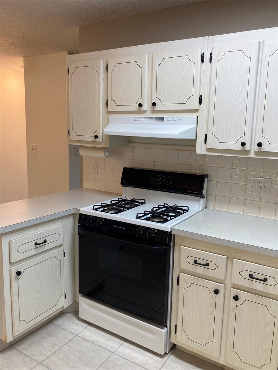 Image 35 of 63 For 5530 80th Street N C204