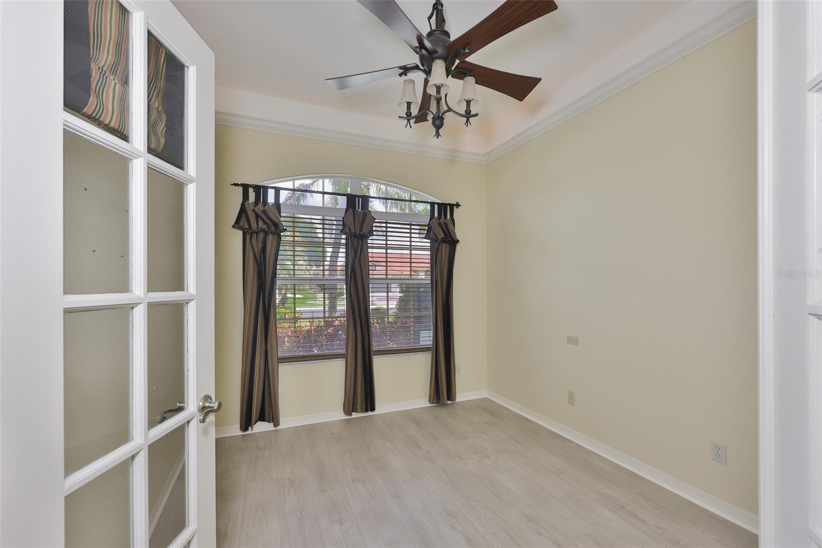 Image 13 of 72 For 1107 Opal Lane