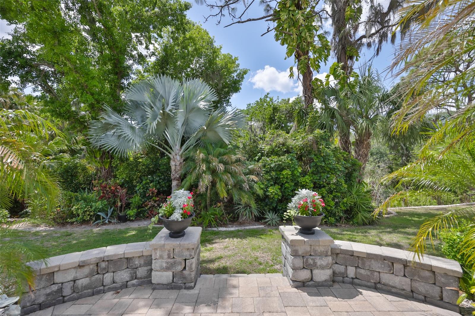 Image 53 of 72 For 1107 Opal Lane