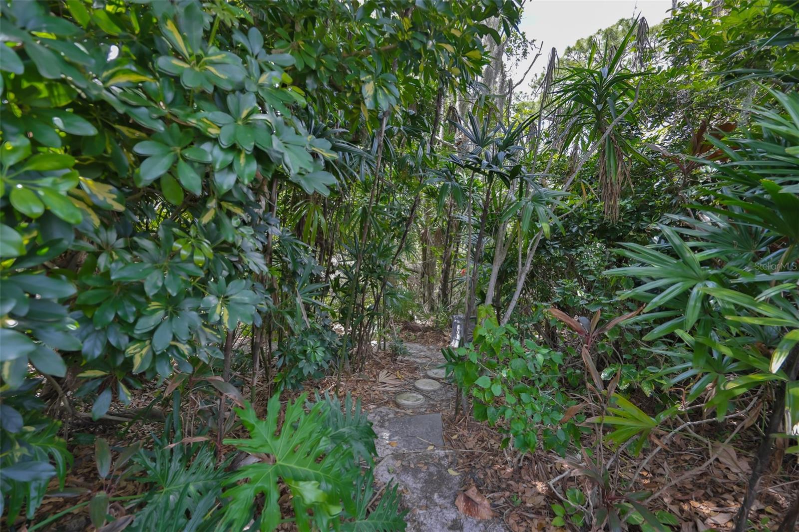 Image 57 of 72 For 1107 Opal Lane