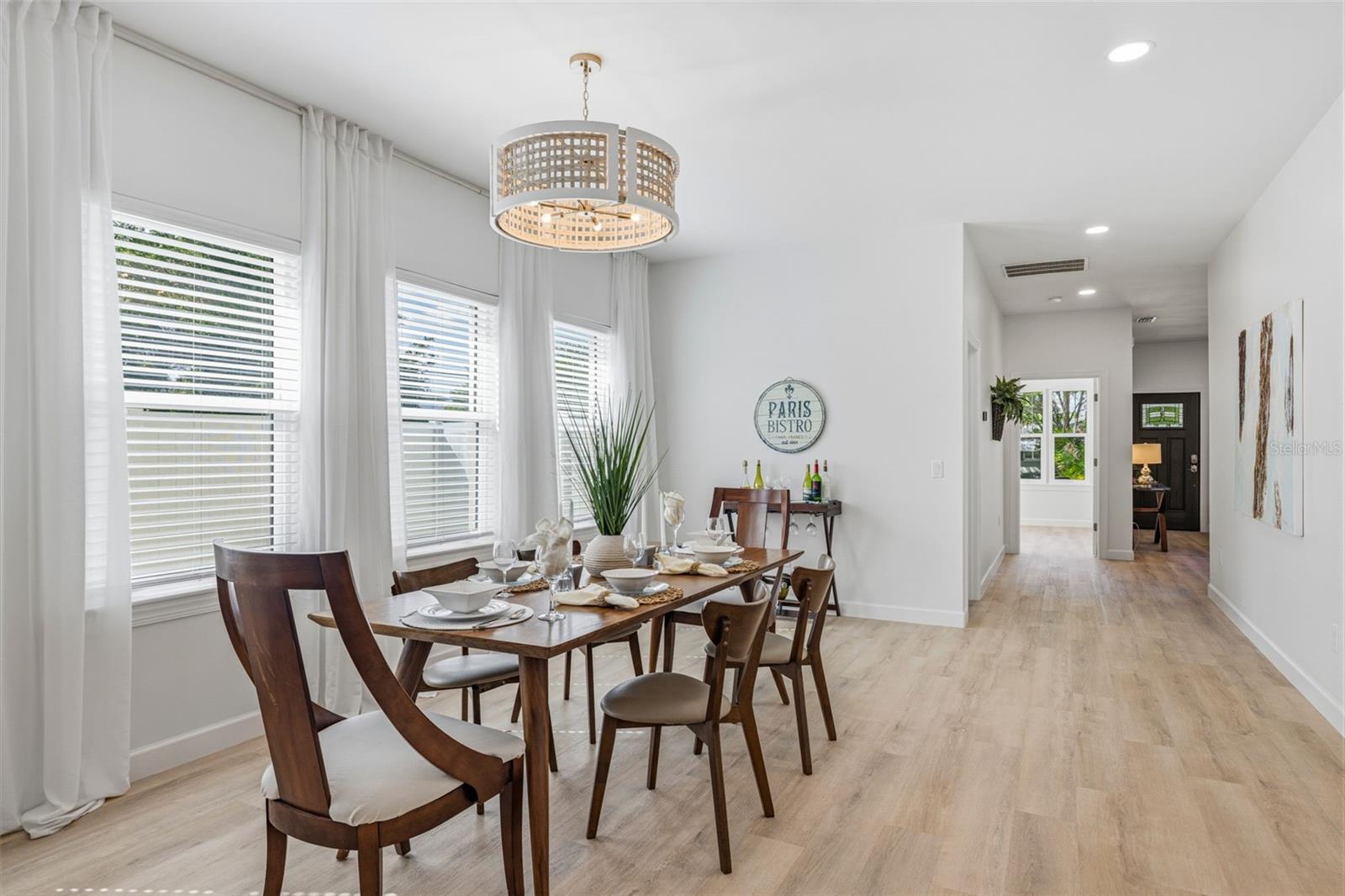 Image 9 of 49 For 494 39th Avenue N