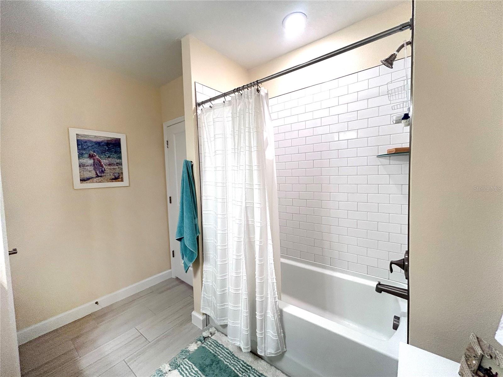 Image 12 of 36 For 16964 Forge Surf Street