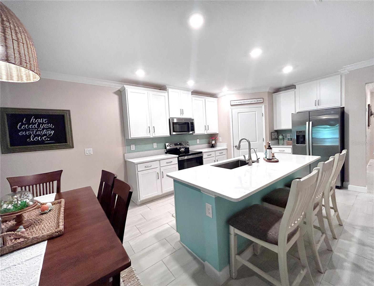 Image 14 of 36 For 16964 Forge Surf Street