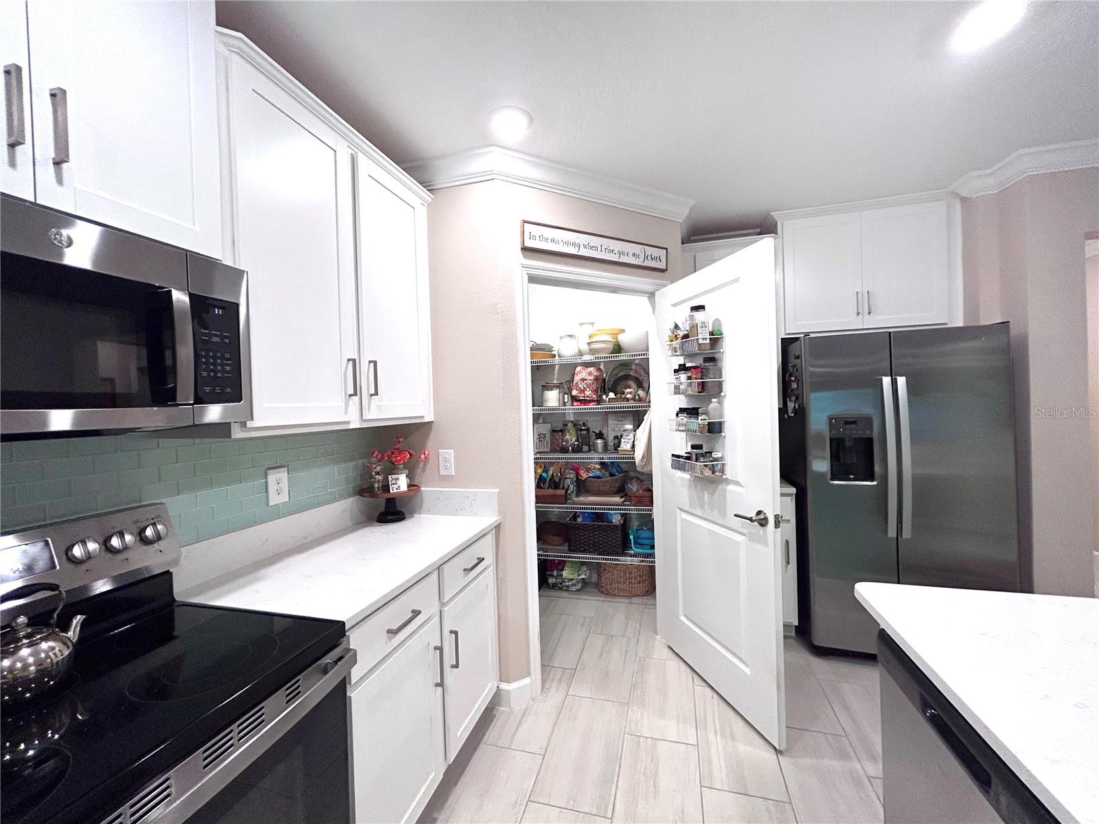 Image 16 of 36 For 16964 Forge Surf Street